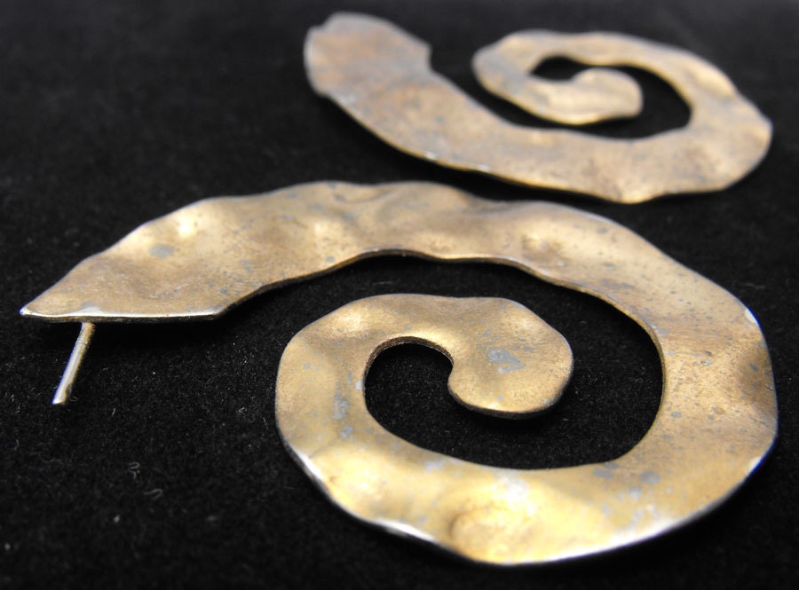 Vintage Jewelry Flat Circle Brass Earrings