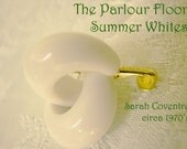 ReTrO CoOL White Lucite Clips by Sara Coventry