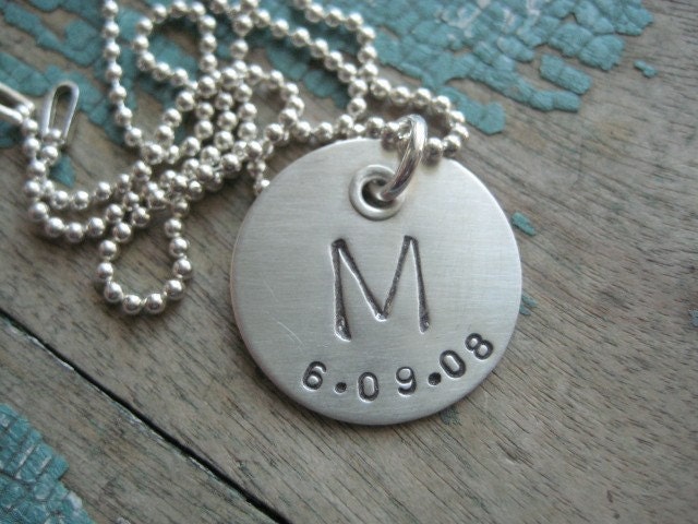 Personalized sterling silver 'riveted initial pendant' necklace