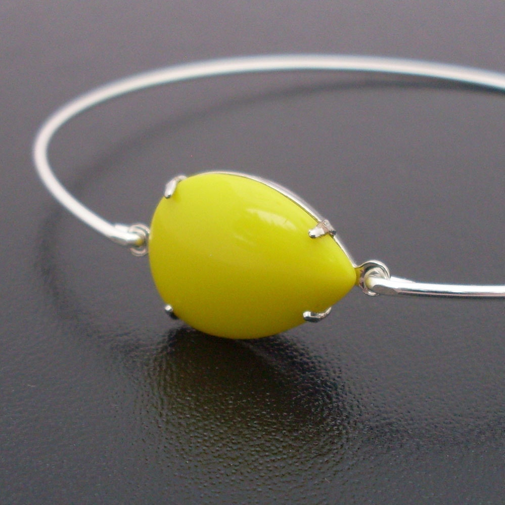 Neon Bangle Bracelet Sina - Silver, Neon Yellow Bracelet, Neon Bracelet, Neon Jewelry, Neon Yellow Bangle Bracelet, Neon Yellow Jewelry