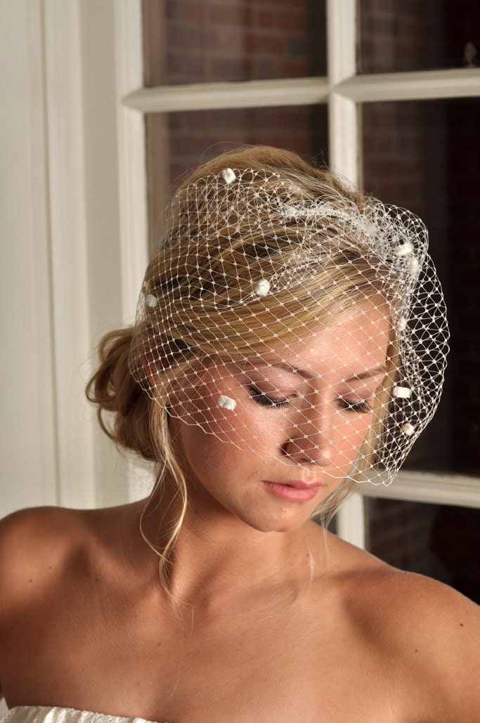 Wedding Birdcage Veil - Vintage Inspired Russian Dot Net Bridal Birdcage - Ivory, White