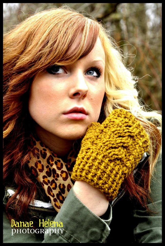 Blue Braided Fingerless Gloves