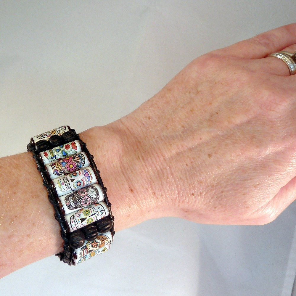Sugar Skull Cuff Bracelet - Black Leather, Dia De Los Muertos, Day of the Dead Skulls