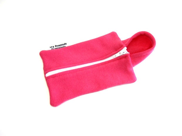 iPhone 4 Case / iPod Case / iPhone 4 Fabric Case / iPhone Hoodie Case (Fuchsia - White)