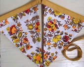 cute kitchenette retro 70s bunting