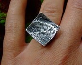Women's bark textured silver cocktail ring: Forest Outlaw