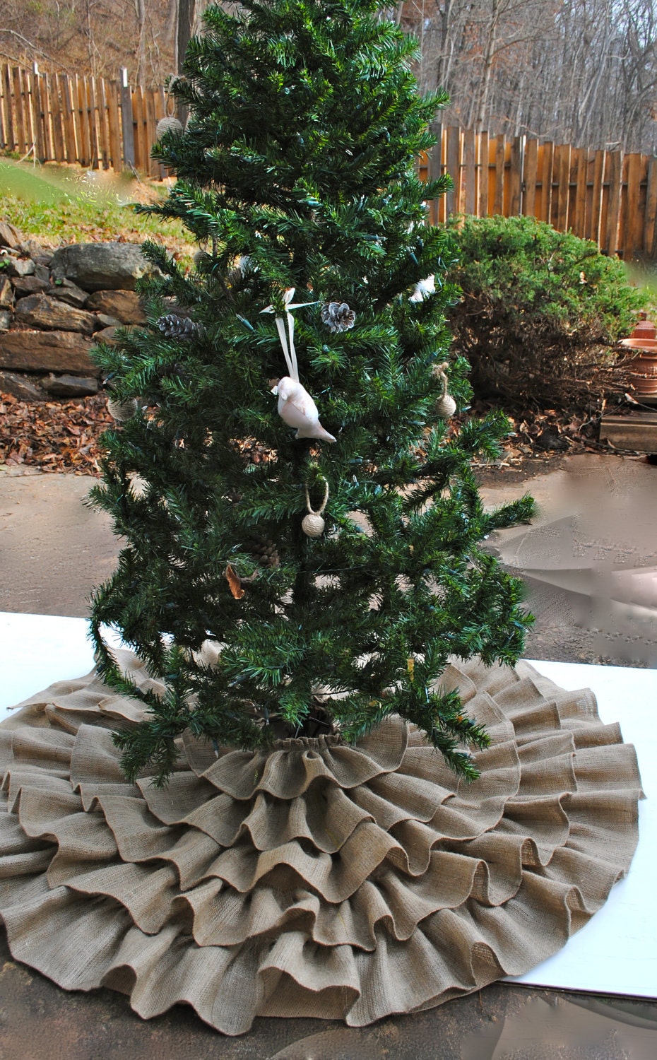 Ruffled Burlap Tree Skirt 60 Inch