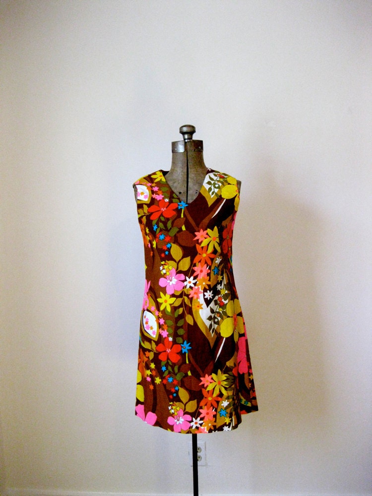 mod 60s dress // Hawaiian mini dress // small