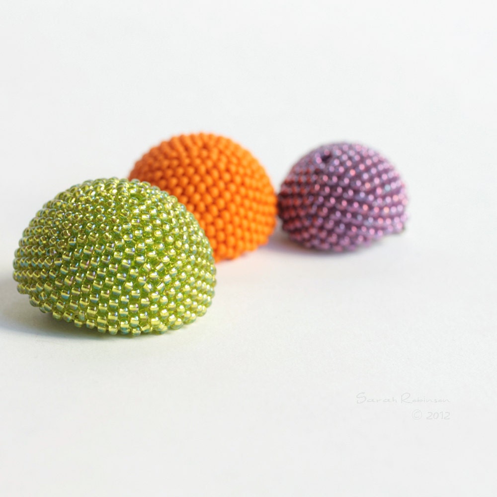 Peridot Green Brooch Half Beaded Bead