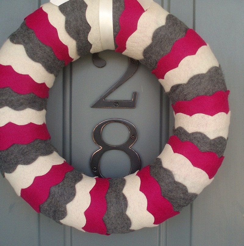 Wreath Felt Handmade Door Decoration - Wave Hello 12in
