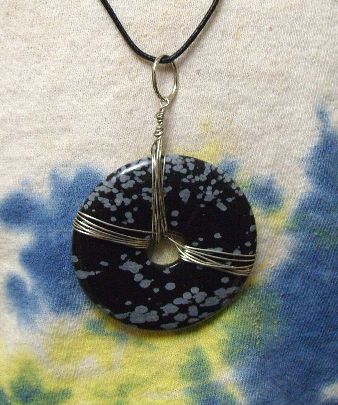 Spotted Stone Donut Pendant Necklace