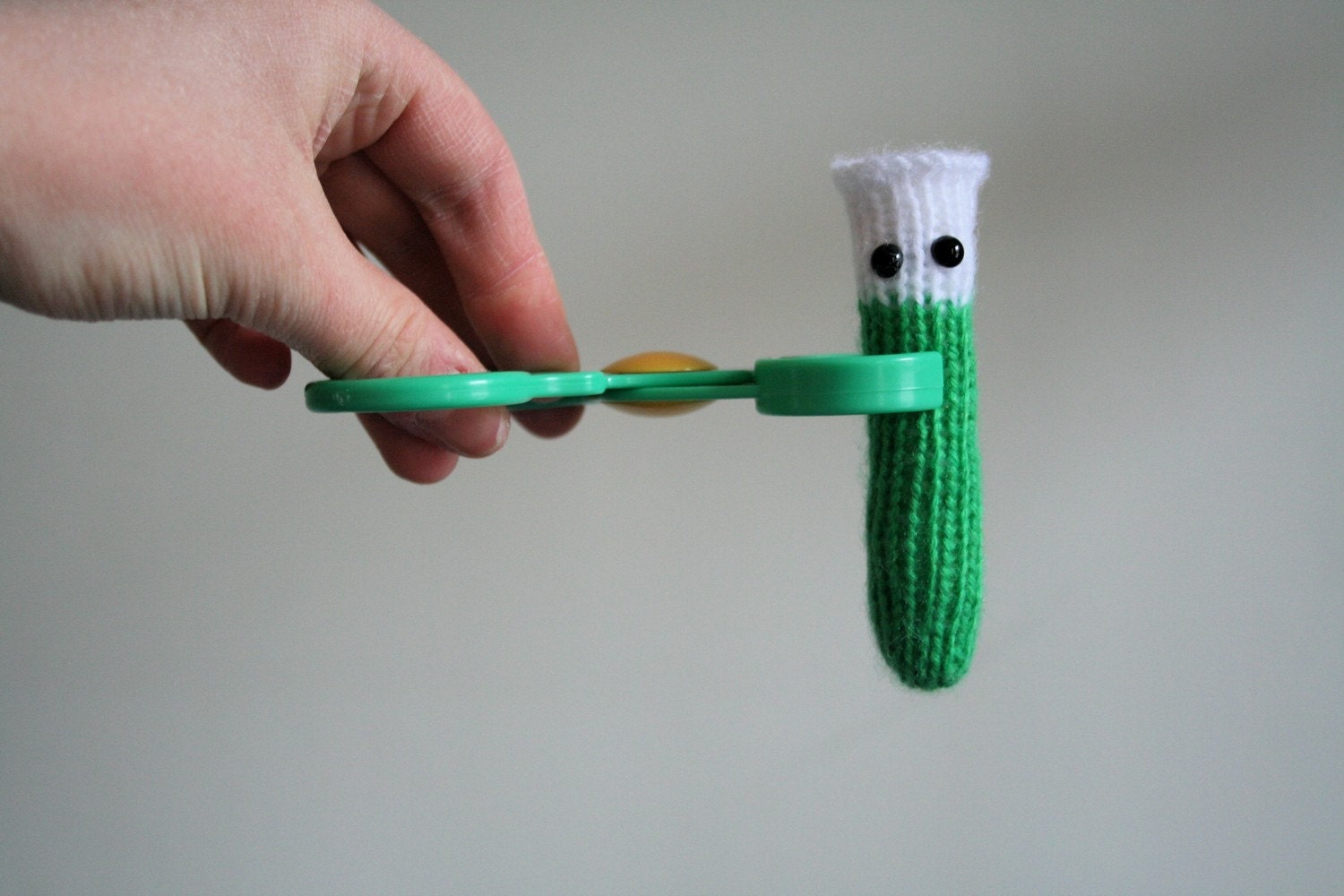 Knit your own Amigurumi Test Tubes (pdf knitting pattern)
