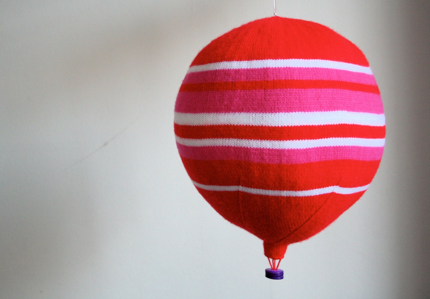Knit your own hot air balloons (pdf knitting pattern)