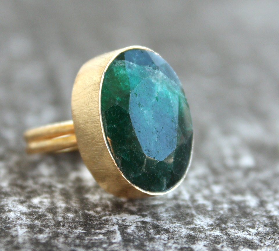 Gold Green Emerald Ring - Oval Cut - Adjustable Ring