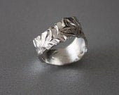 Best Seller - Vine Wave Band Ring -Custom Order