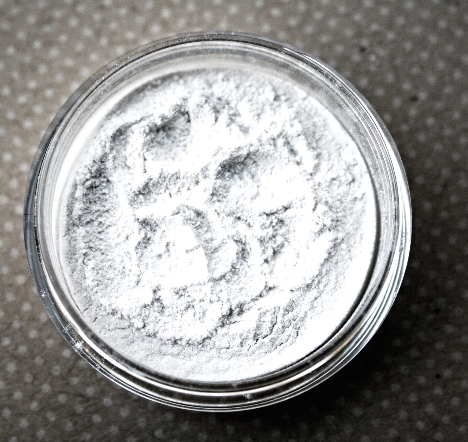 White Out : High Quality Mineral Makeup