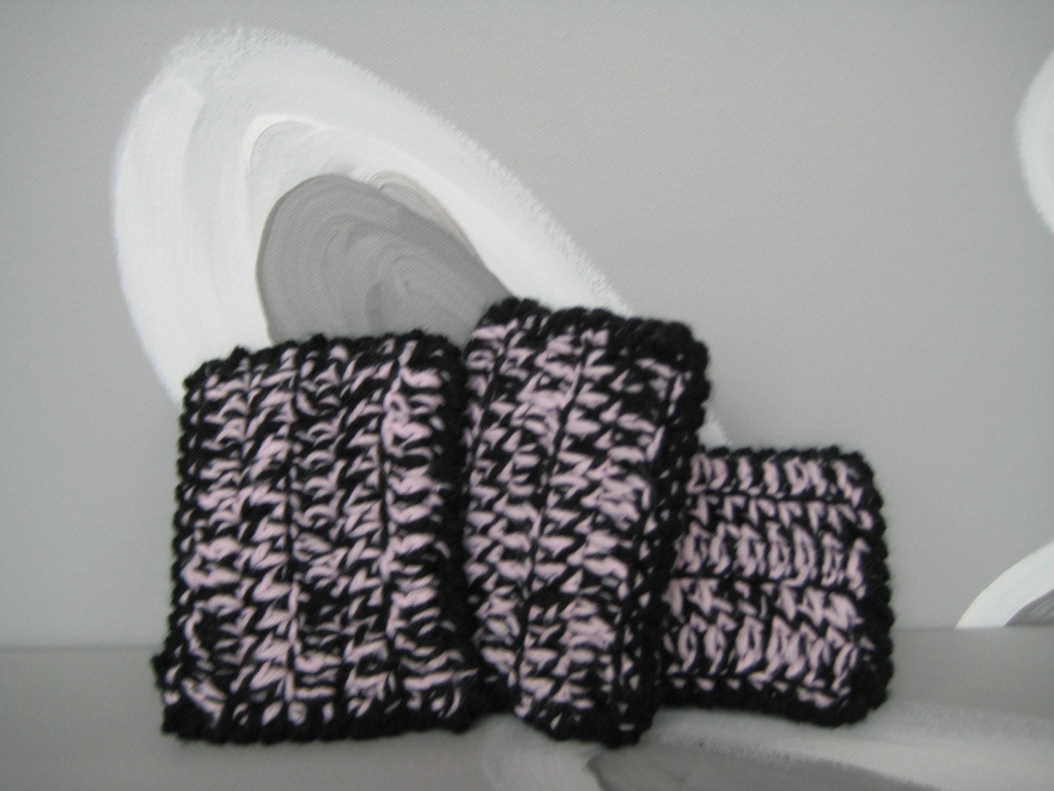 Quad Sponges - pink and black - set of 3