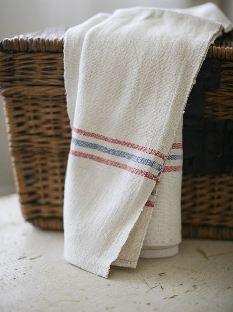 european linen runner