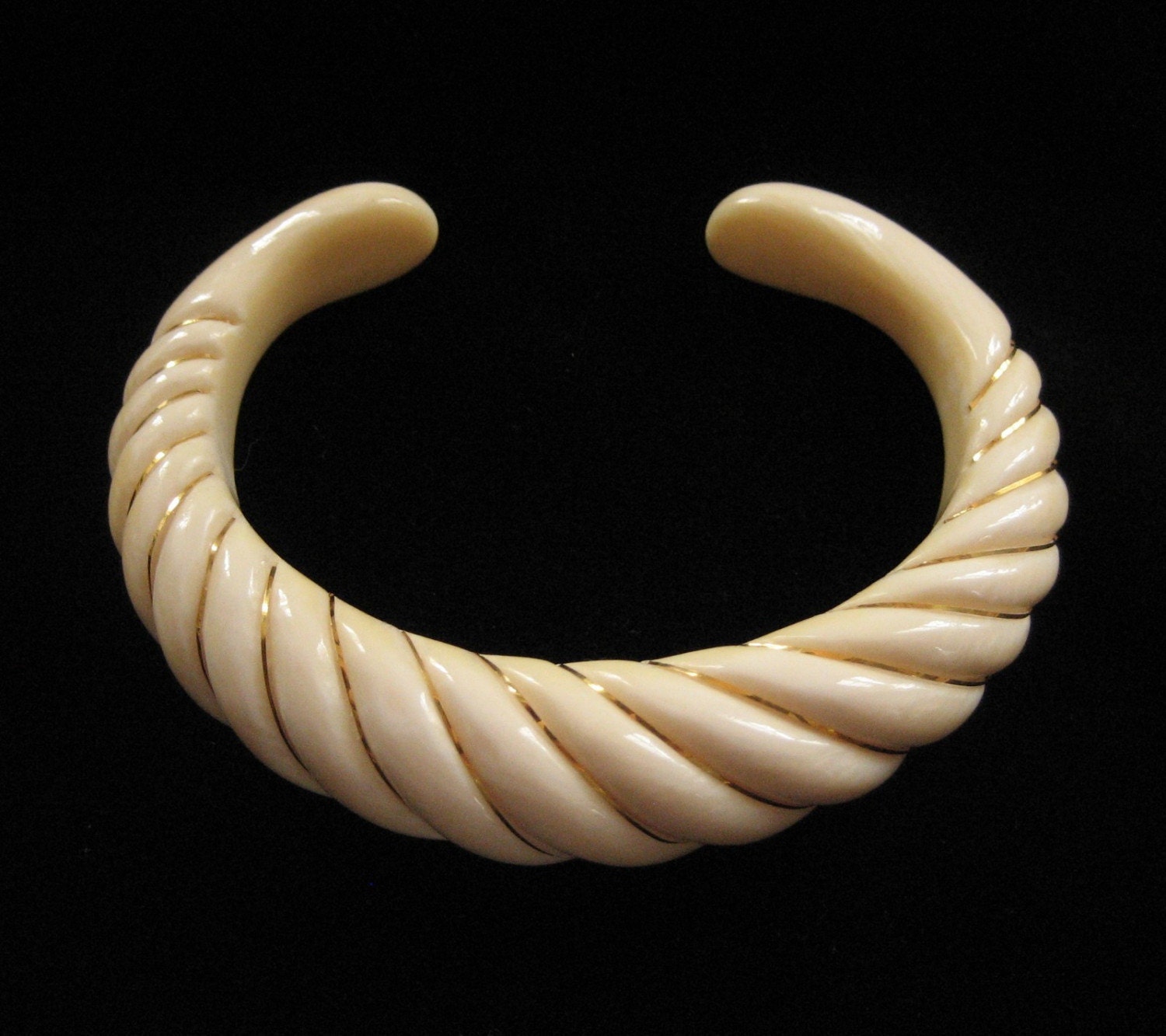 Ivory Scalloped Cuff Bracelet with 14K Wire Accents, Pre Ban
