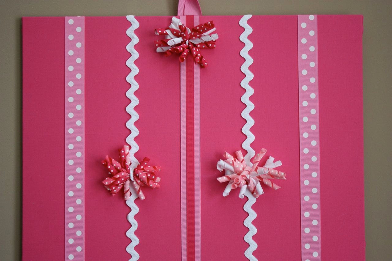 Pink Bow Board comes with free bow