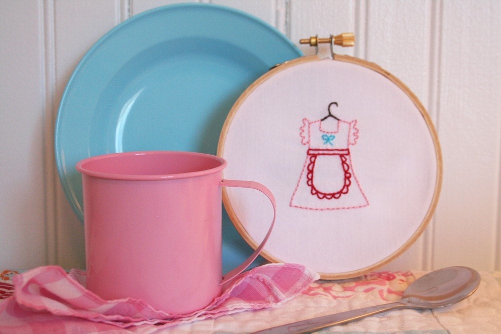 Apron Dress Embroidery PATTERN