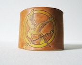 Custom Hunger Games Movie Book Mockingjay Symbol Leather Cuff Bracelet