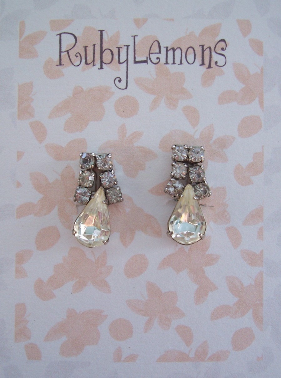 Sparkly Rhinestone Earrings