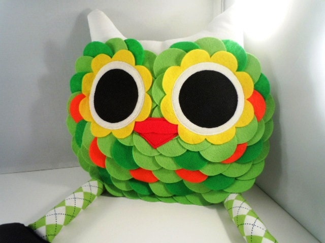 Children Stuffed owl Plush Doll owl Toy Handmade  bellamina's hoot hoot pillow