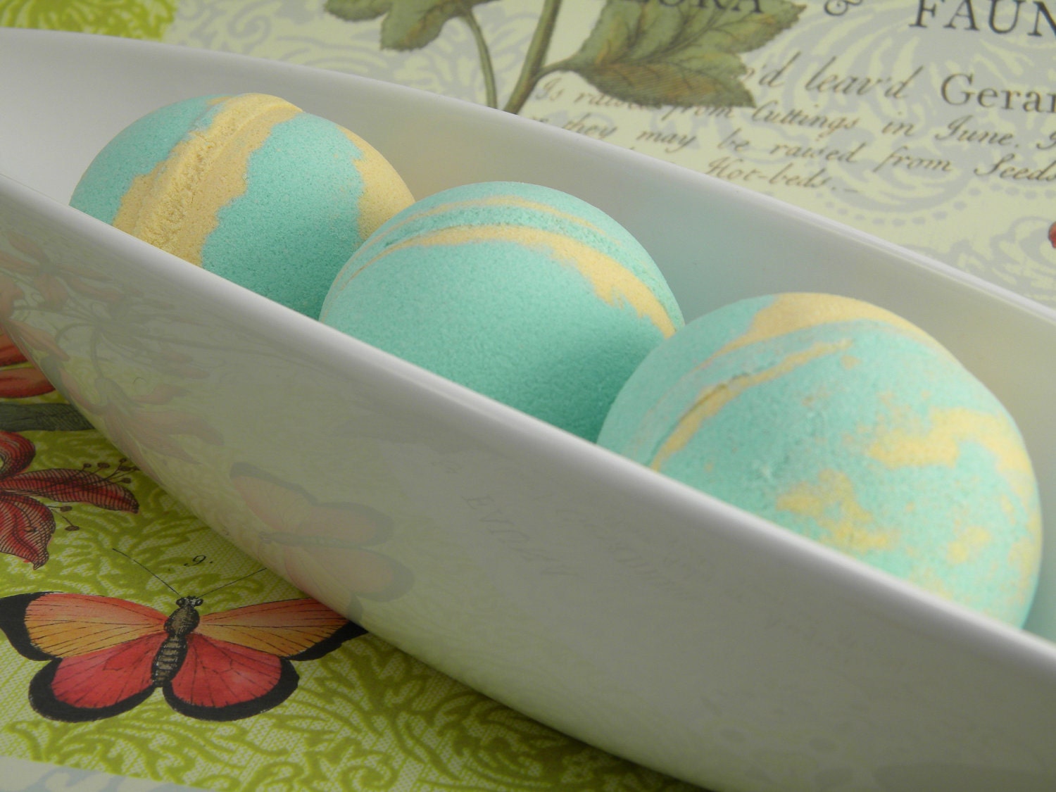 Mango Papaya Bath Bomb 5 oz