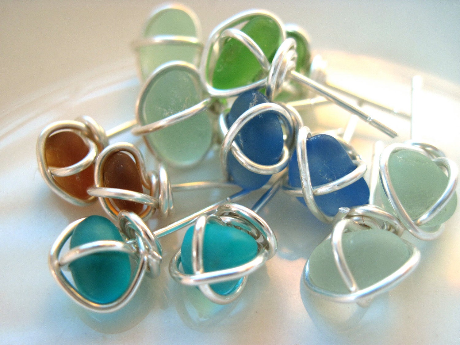 Sea Glass Jewelry - Tie the knot - Small Sea Glass Stud Earrings