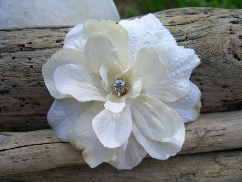 Floral Flower Hair Clip-Shabby Chic Ivory Flower Hair Clip, Beach Weddings, Bridal Hair Clip, Weddings, Prom Hair, Spring Summer Hair