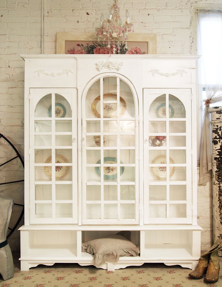 Painted Cottage Shabby White Farmhouse China Cabinet/ Bookcase CH276