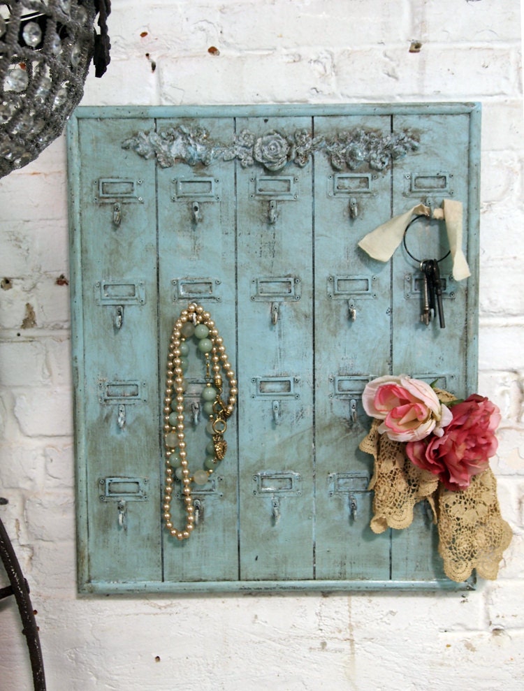 Painted Cottage Chic Shabby Aqua Hotel Key Holder VF256