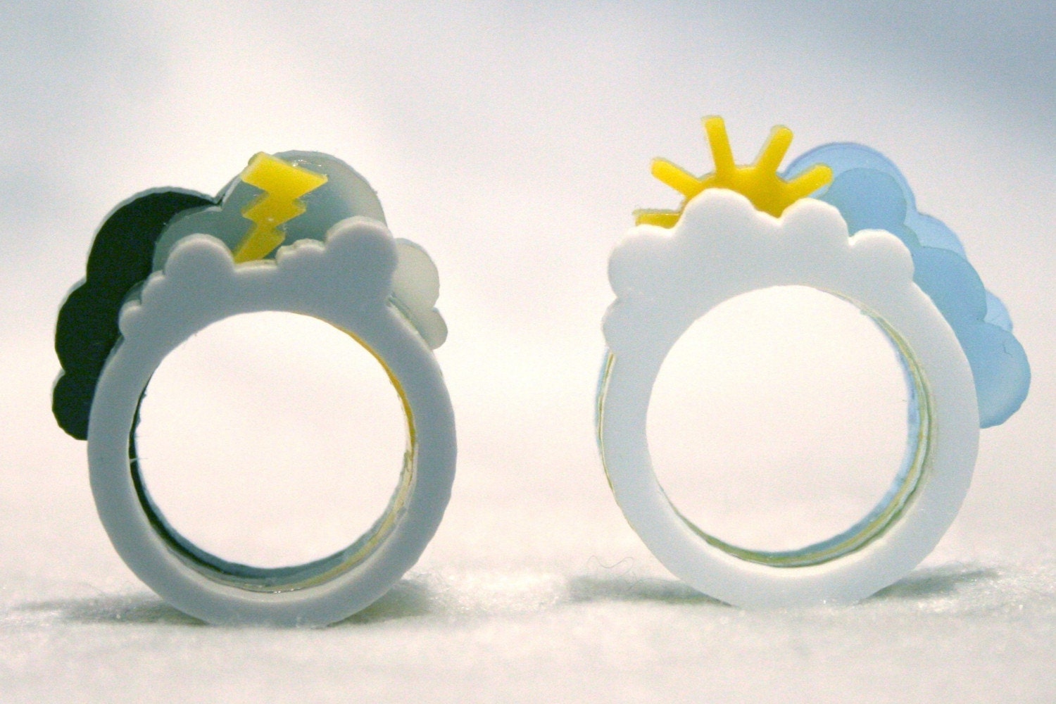 Oh, Happy Day \/ Oh, Crappy Day Ring Set (Medium, Acrylic)