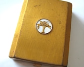 Vintage Cara Nome loose powder Compact.  Brass.