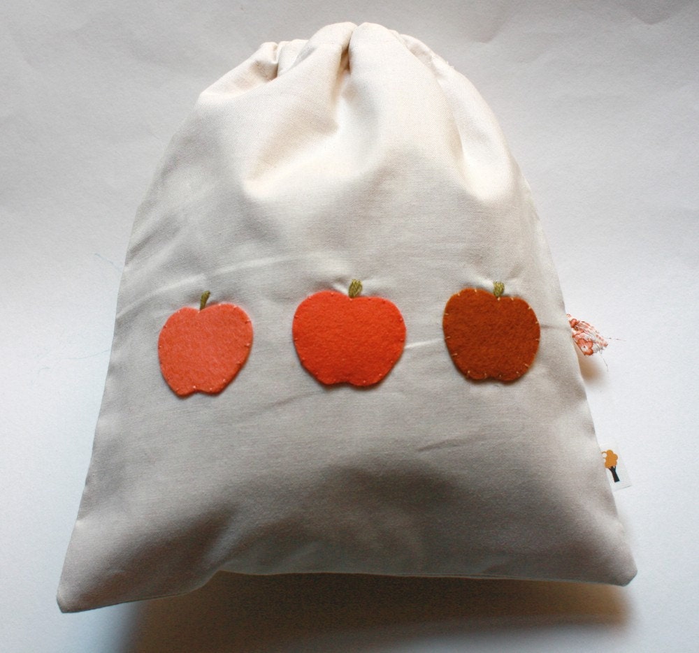 Apple Drawstring Bag / Brown and Pink Cinnamon Apples Pouch