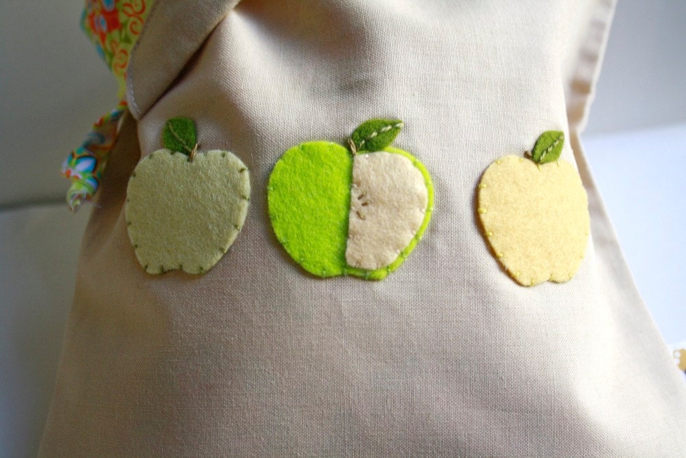 Travel Snack Bag / Green and Golden Yellow  Apples