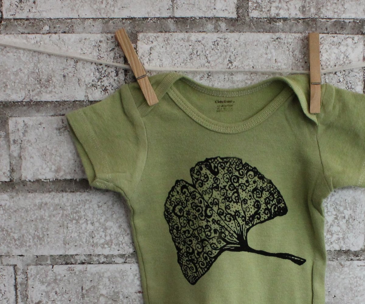 Ginkgo Leaf Baby Onesie, cotton baby bodysuit, apple green or custom colors, great baby shower gift