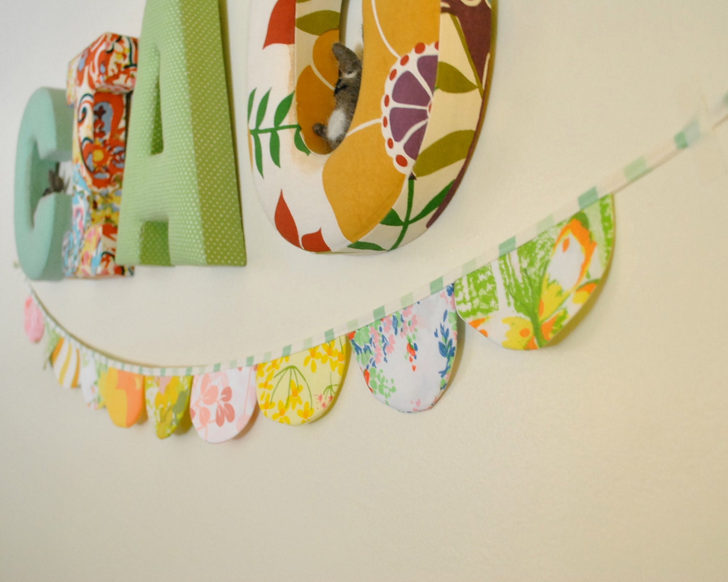 Vintage Fabric Scalloped Bunting Banner Flag  Pillow Factory
