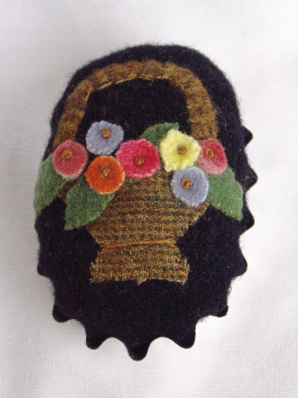 Wool Basket Pincushion or Pin Keep in Tartlet Pan with flowers and leaves spring bouquet