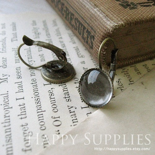 20Pcs 12mm Antique Brass Plated Cabochon Pendant Base N Earring Finding (21495)