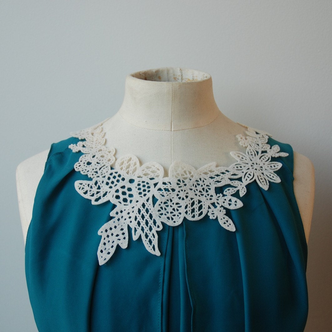 Lace Eco-Necklace - Cream Flower - Recycled Felt - Delicate Laser Cut
