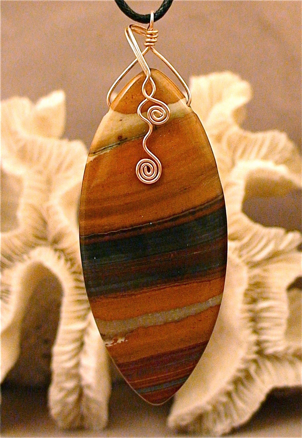 Simple Sensation Iron Stone Bronze Pendant