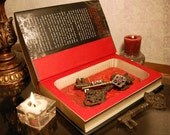 Hollow Book Safe (THE HUNGER GAMES)