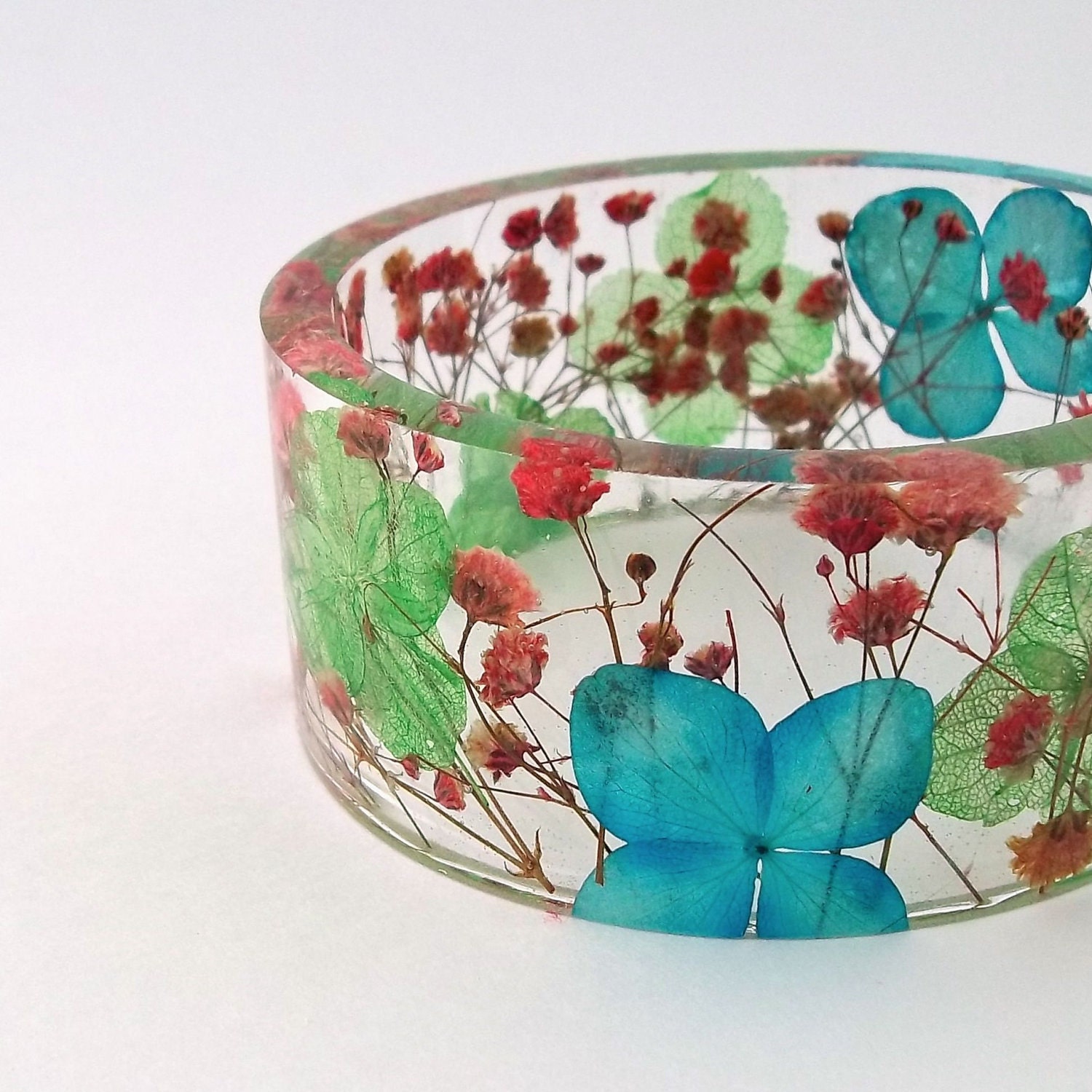 Size XXL  Botanical Resin Bangle. Contemporary Resin Bracelet.   Blue, Red and Green Baby's Breath & Hydrangea