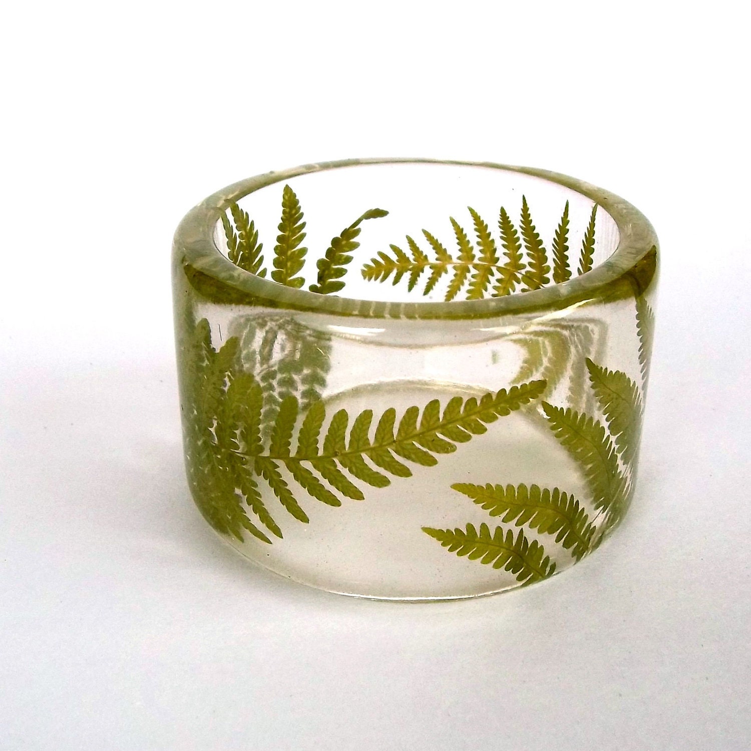 Fern Botanical Resin Bangle. Chunky Bracelet with Pressed Flowers. Real Flowers - Green Fern Bracelet