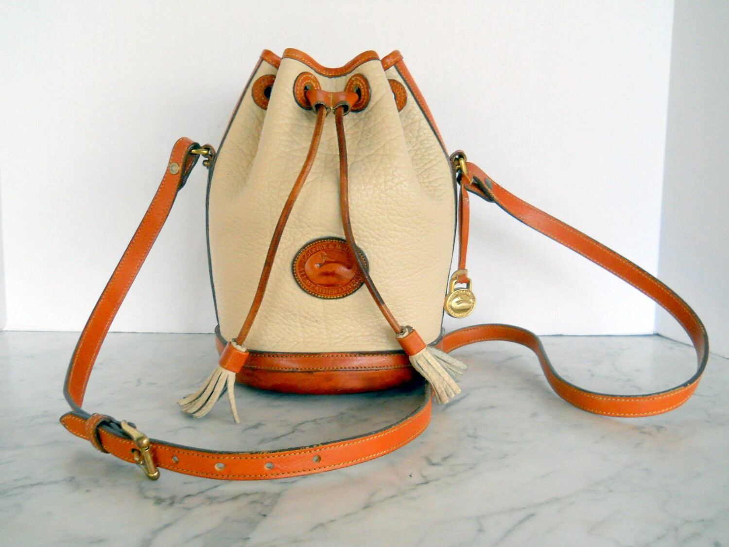 dooney and bourke register your bag