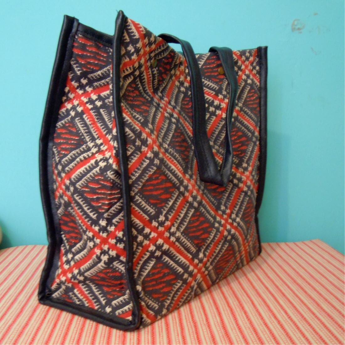 vintage 60's red navy blue and white basket weave print  tote bag  / handbag