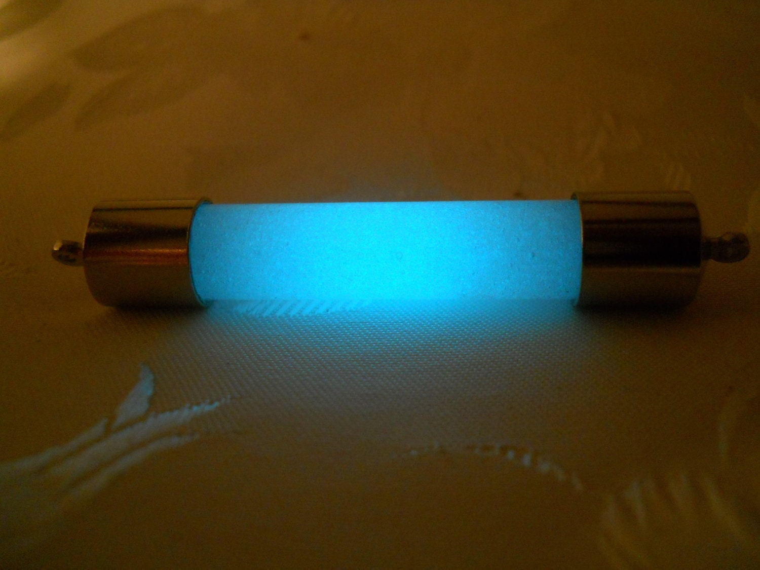 Metroid Phazon Energy Necklace, Repo Zydrate, Glows In The Dark
