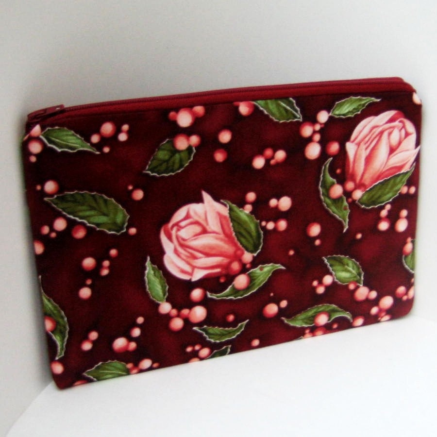 RUBY ROSE Medium Flat Zipper Pouch